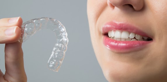 3 Benefits Of Adult Invisalign